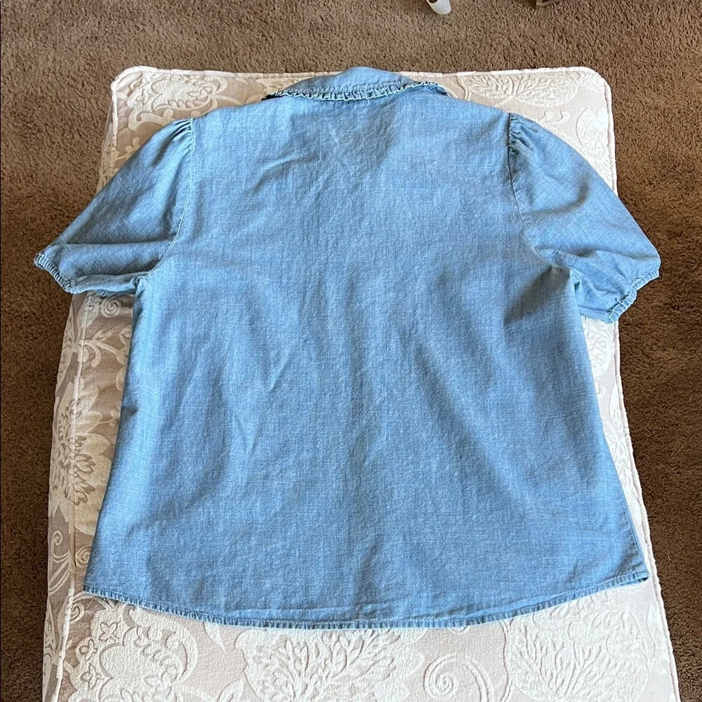 NWOT J. Crew Light Blue Denim Button-Front Short Sleeve Shirt - Picture 6 of 11